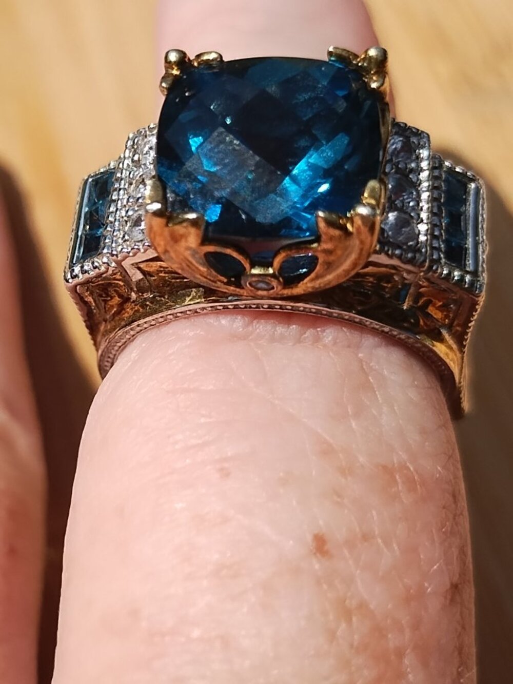 Michael Valitutti Gems en vogue London blue topaz ring 925 Sterling Silver